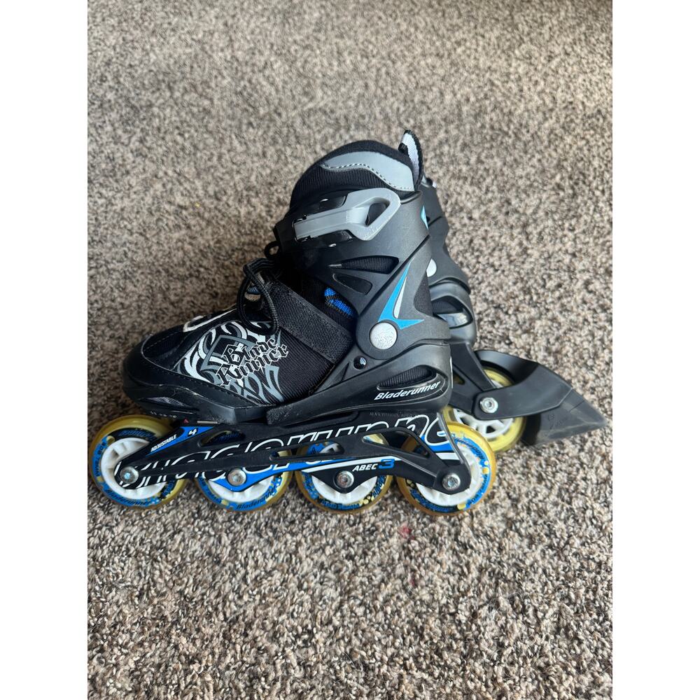 Bladerunner Phoenix Adjustable Inline Skates Youth Size 11J-1 Black/Blue
